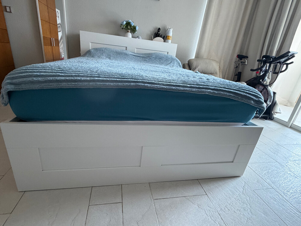 twin bed with storage & headset - 6
