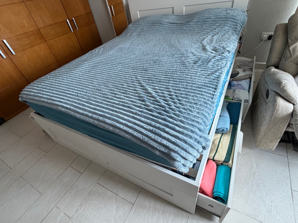twin bed with storage & headset - 2