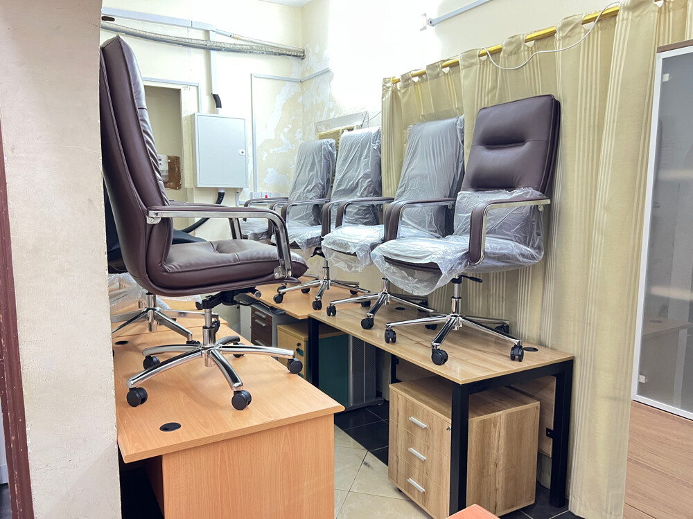 used office furniture-74456895 - 10