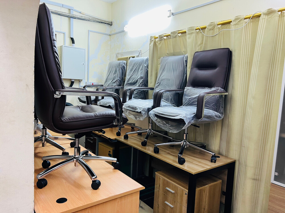 used office furniture-74456895 - 11