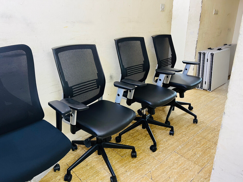 used office furniture-74456895 - 6