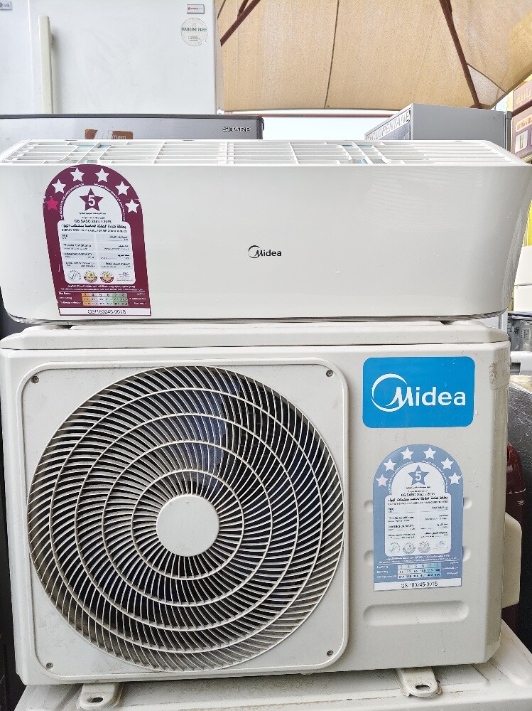 excellent condition split ac - 1