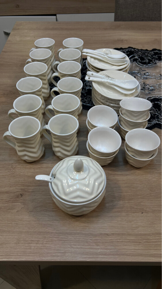 tea coffee cups, sugar bowl - 1