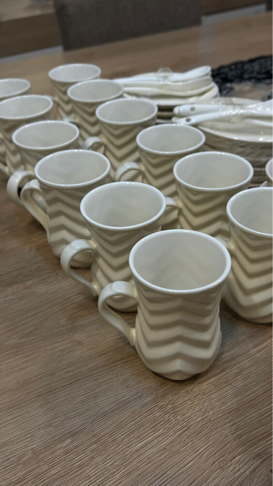 tea coffee cups, sugar bowl - 2