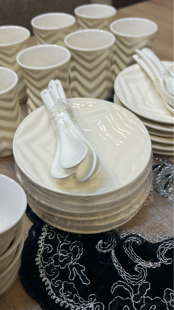 tea coffee cups, sugar bowl - 4