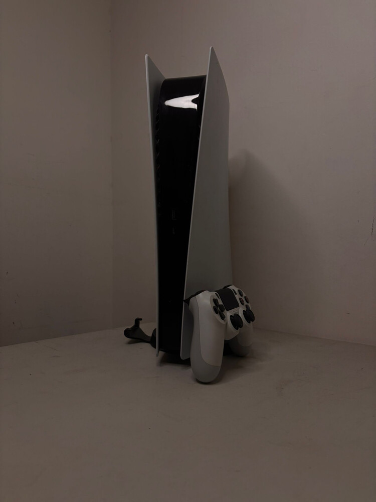 PS5 perfect condition for sale - 2