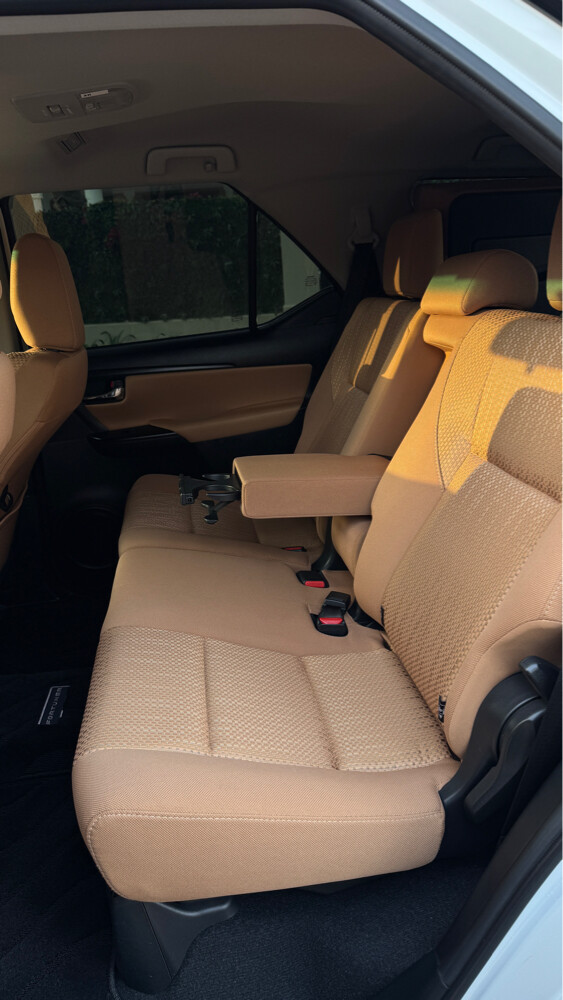 Toyota Fortuner  - 5