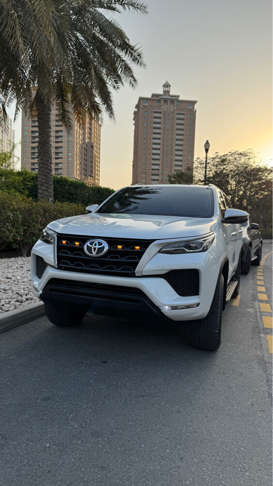 Toyota Fortuner  - 9