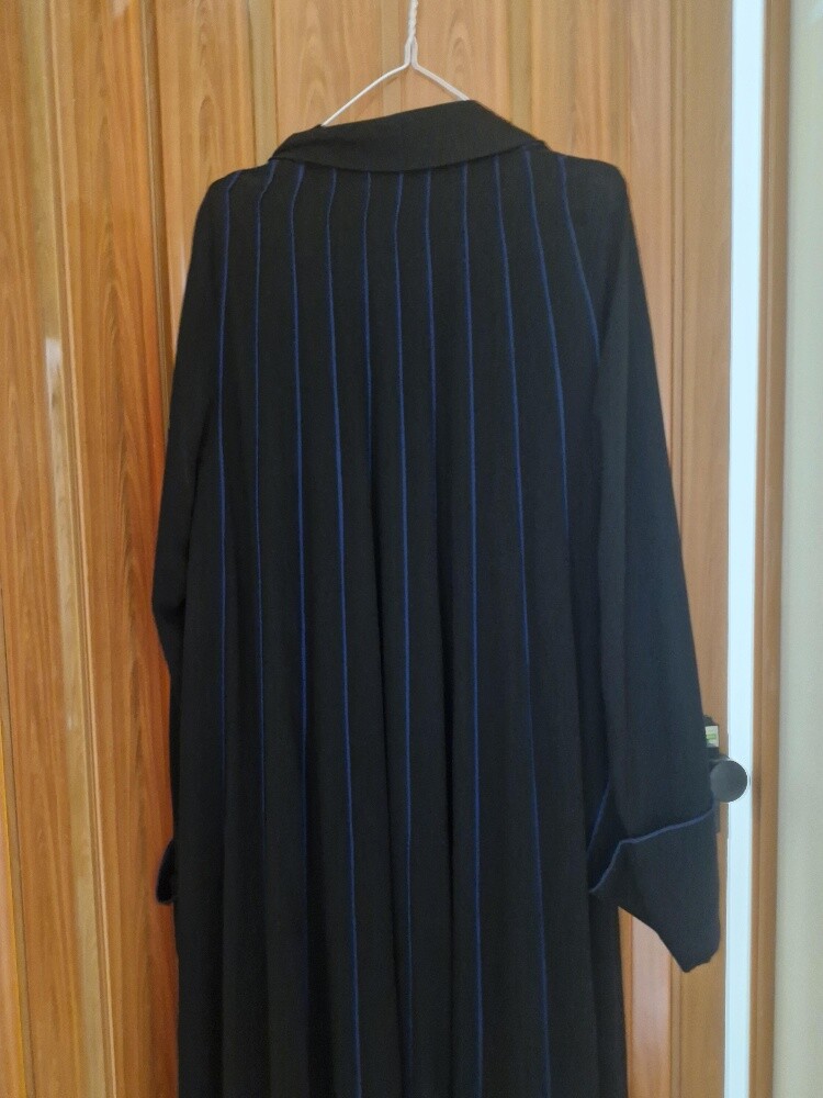 عبايات مستعمل بحاله ممتازه - 2