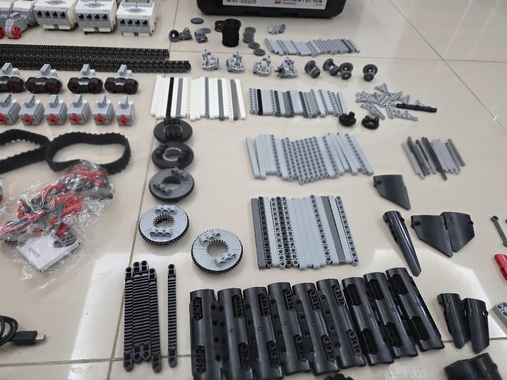 LEGO EV3 SETS - 5