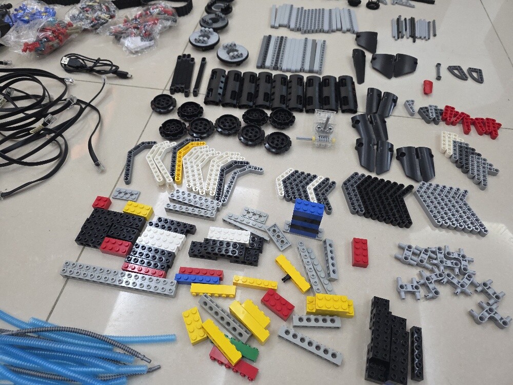 LEGO EV3 SETS - 2