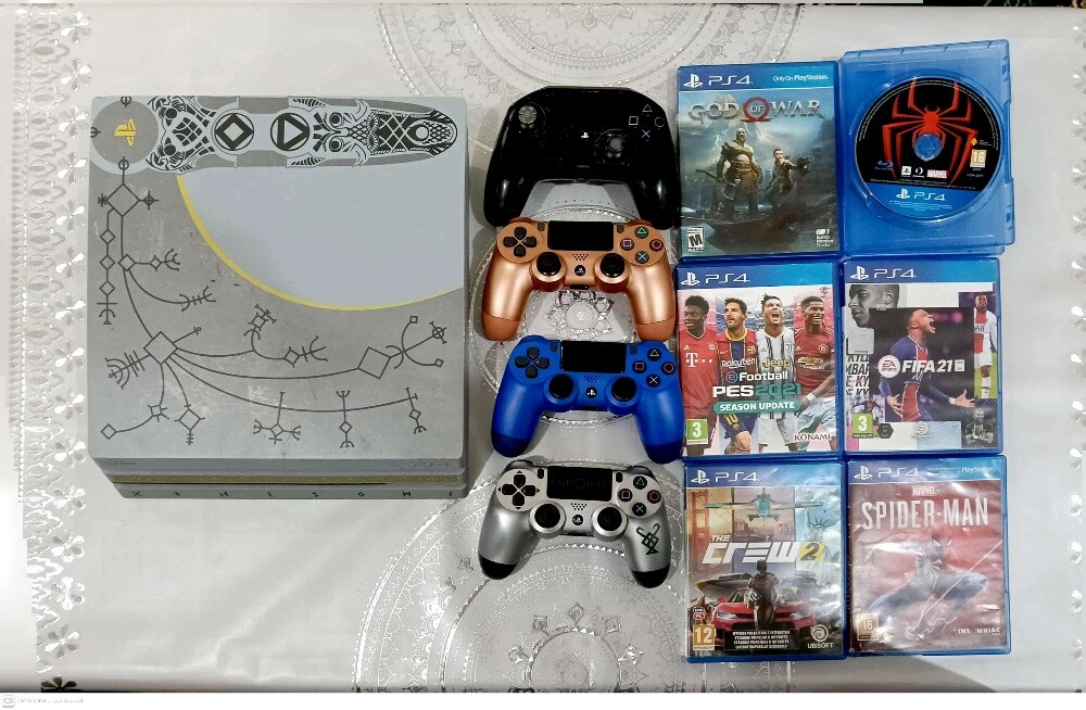 playstation 4 Pro 1TP - 2