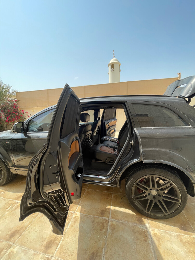 Audi Q7 quattro - 4