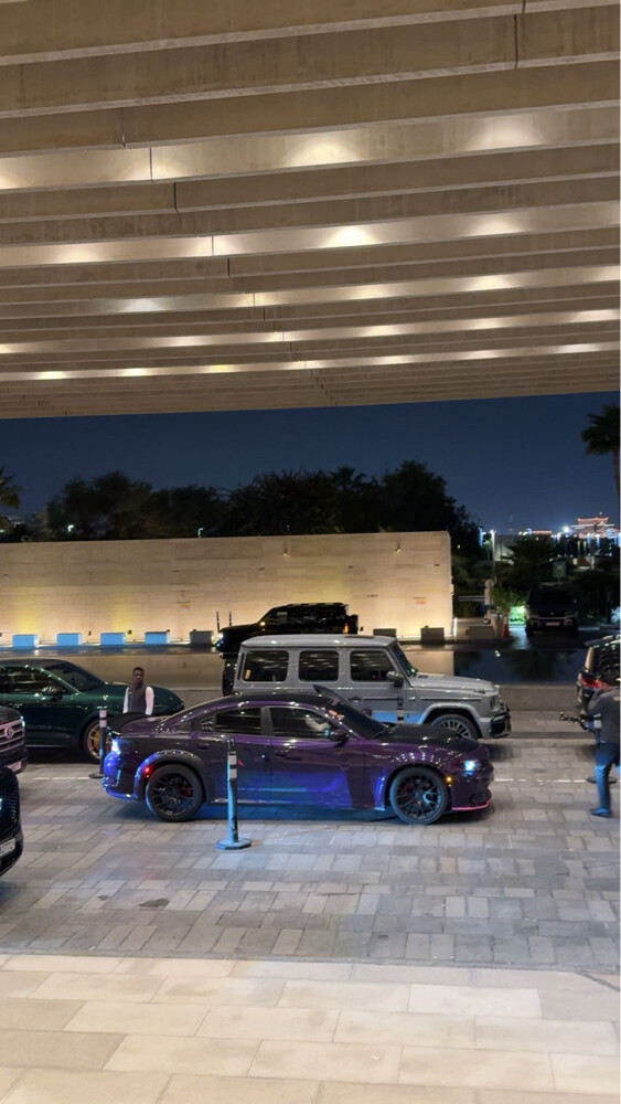 Dodge charger - 1