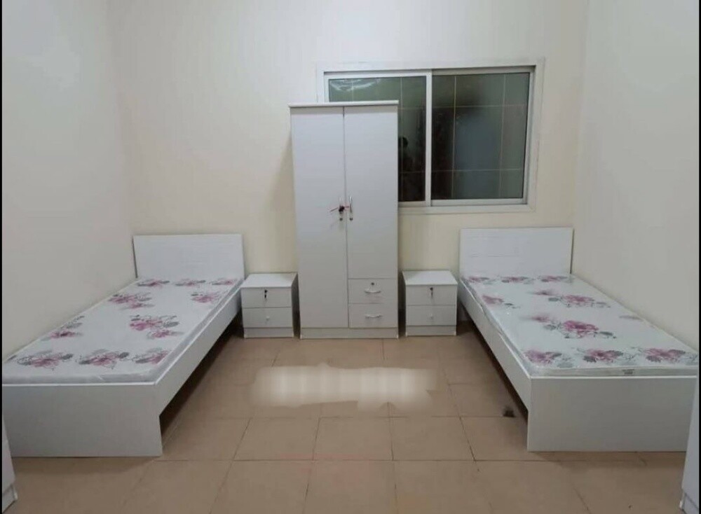 سيء، مرتبة، خزانة - 2