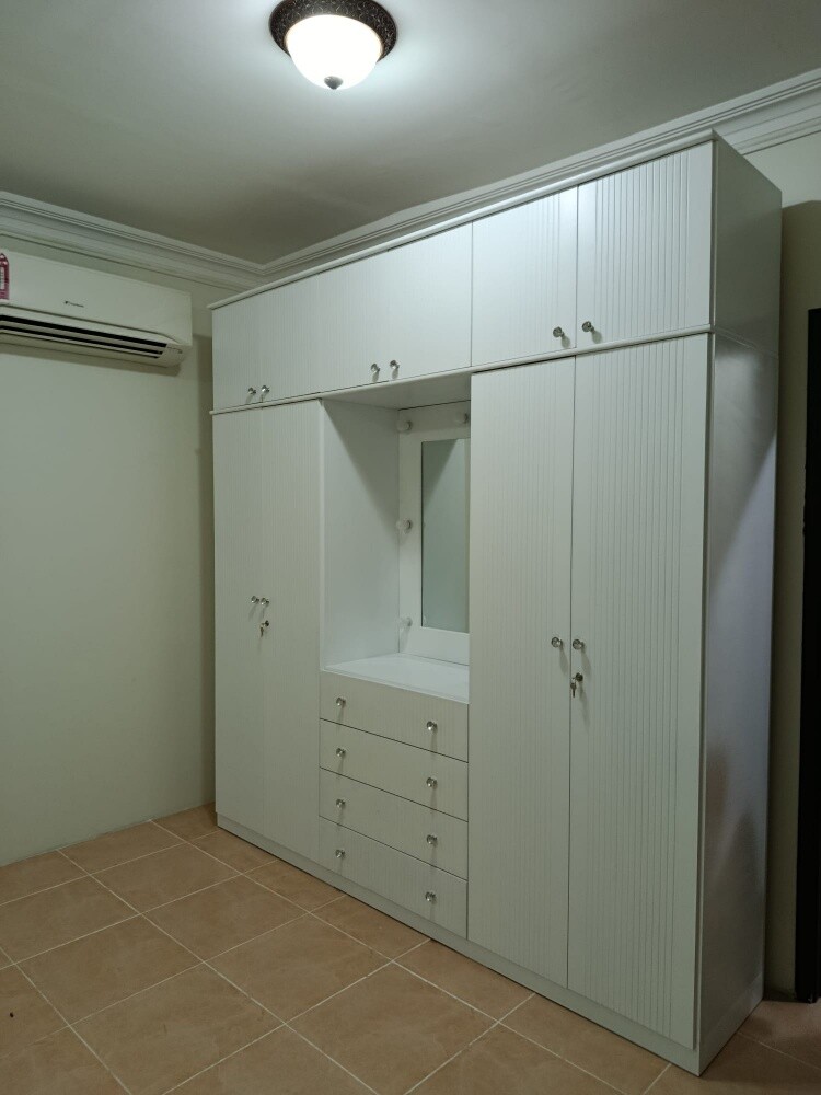 six door cabinet - 6