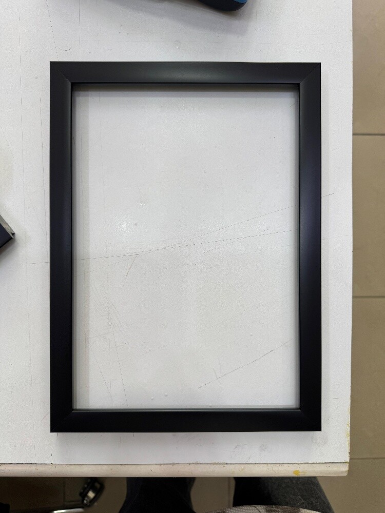 A4 frames with glass - 1