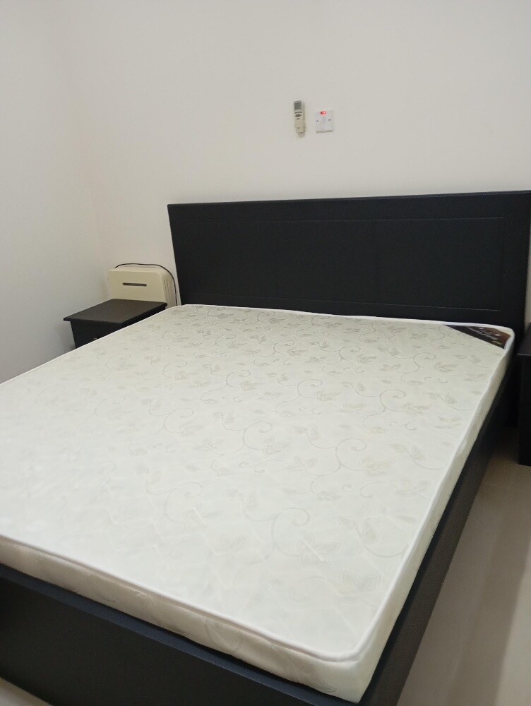 king size bed - 9