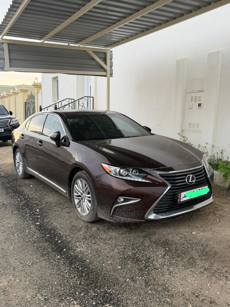 LEXUS ES350 2016 — photo 2 for sale in Qatar