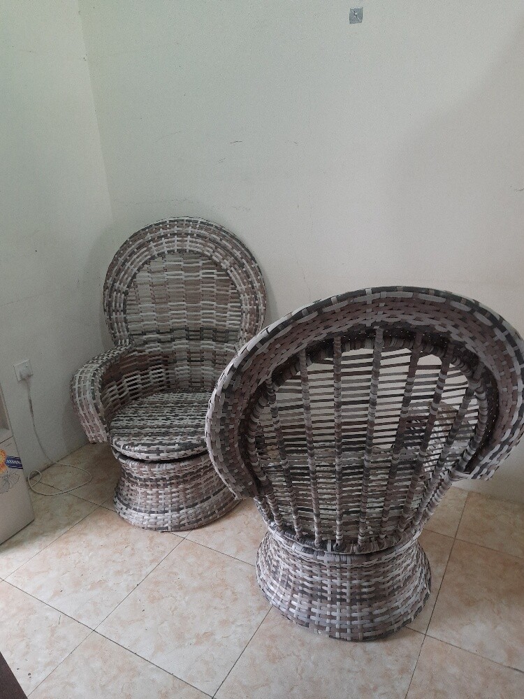 rotatable chairs - 4