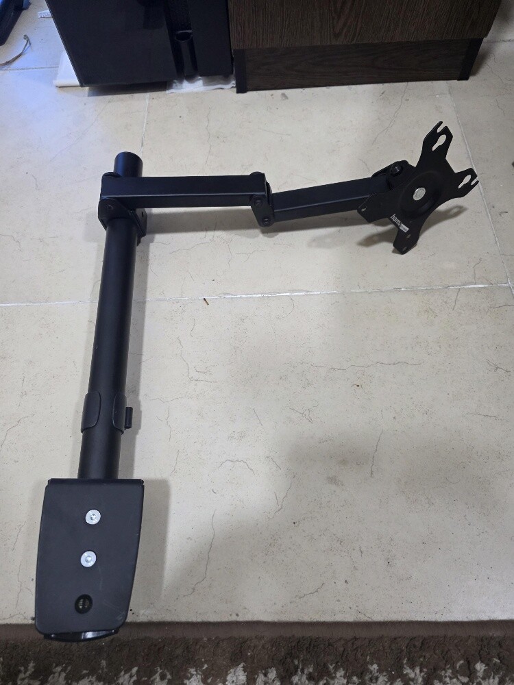 PC case, Monitor Arm, MSI Stand - 8