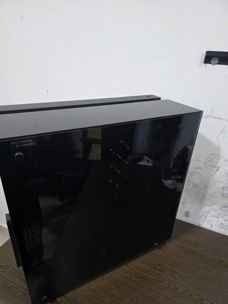 PC case, Monitor Arm, MSI Stand - 5