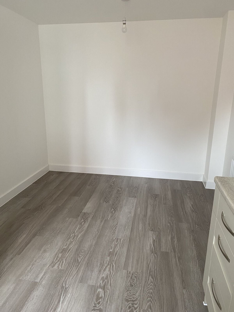 Vnyl flooring - 7