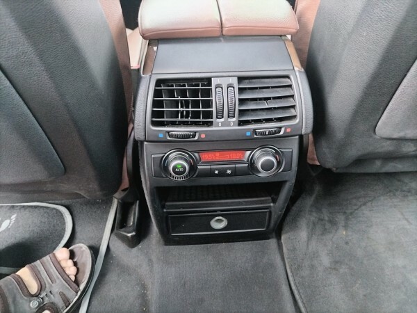 L. Mileage Org. Paint Clean V8 X5 — photo 7 for sale in Qatar