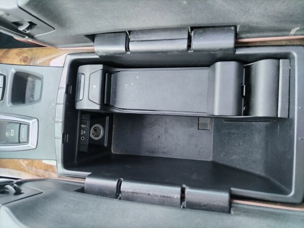 L. Mileage Org. Paint Clean V8 X5 — photo 8 for sale in Qatar
