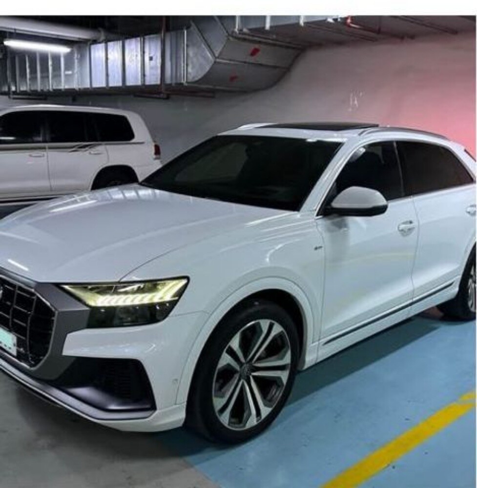 AUDI Q8 S-LINE - 1