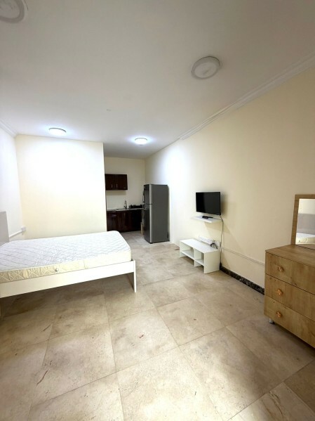 FF studio near DFC MALL - 1