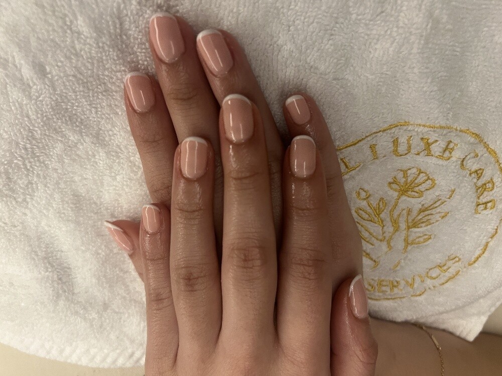 nail technician & eyes lashes - 3