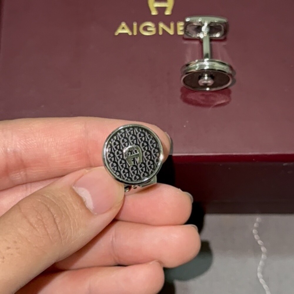 Aigner cuffs - 3