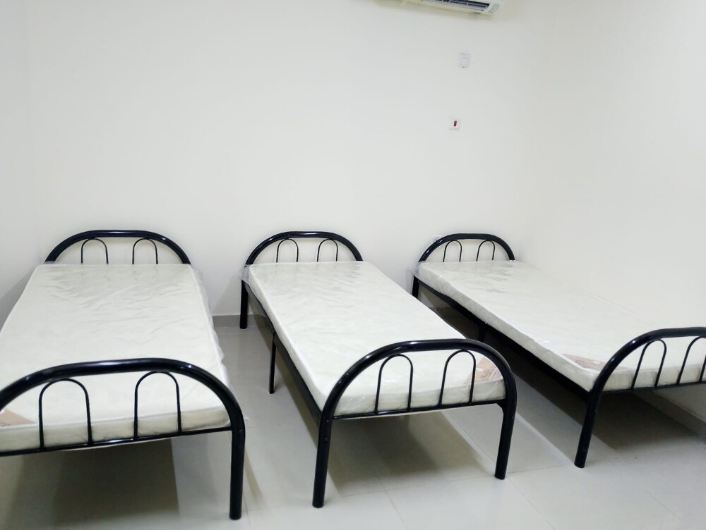 new steel single or double bed - 3
