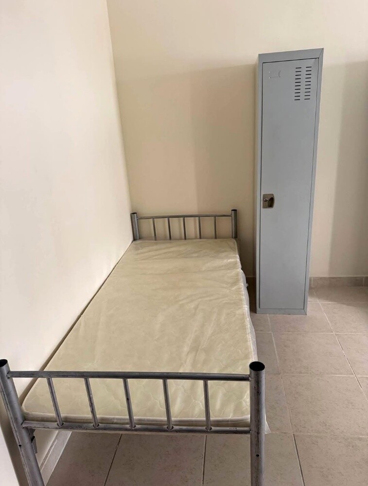 new steel single or double bed - 7