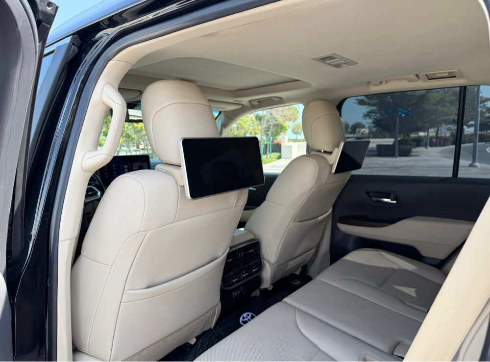 GXR twin turbo 2022 — photo 10 for sale in Qatar
