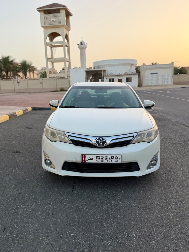 camry glx 2014 — photo 4 for sale in Qatar