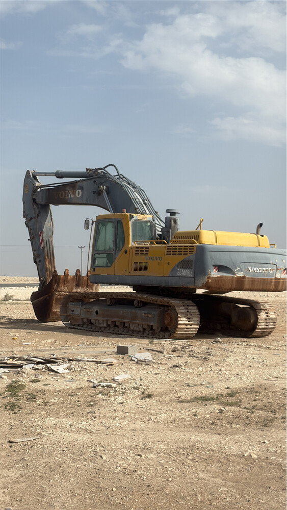 للبيع حفار فولفو 460 حجم - 10