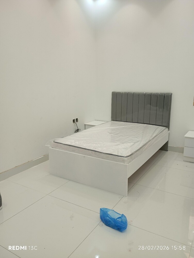 سرير مع فرش - 11