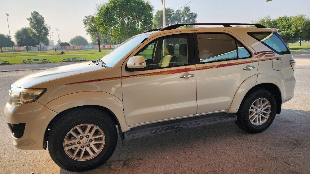 toyota fortuner 2014 - 1