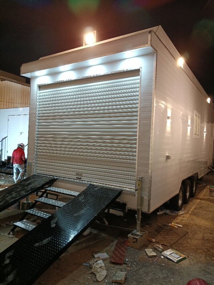 new store garage 7040 8520 - 1