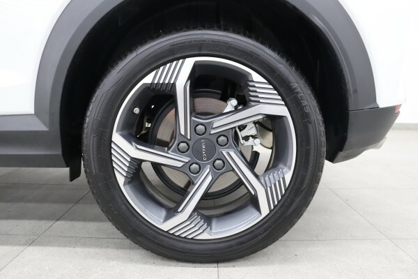 Lynk and Co 06 2026 — photo 13 for sale in Qatar