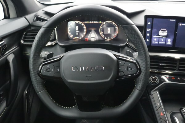 Lynk and Co 06 2026 — photo 15 for sale in Qatar