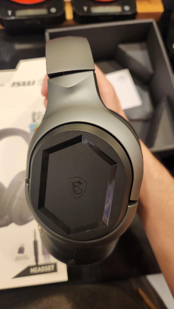 MSI GH50 Wireless - 2
