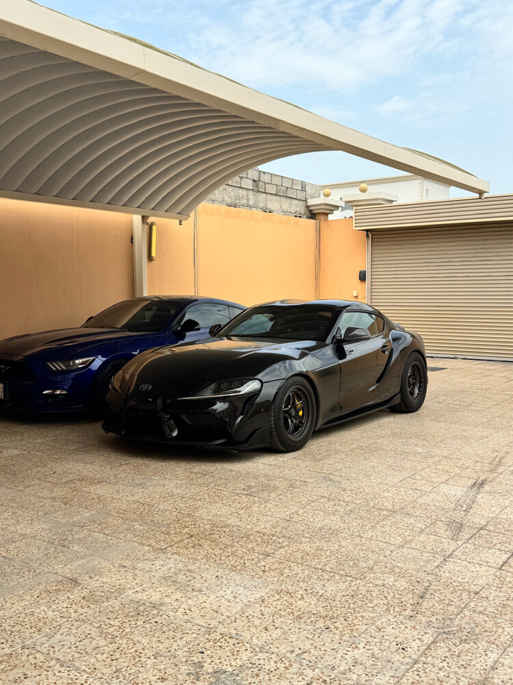 900+ supra — photo 1 for sale in Qatar