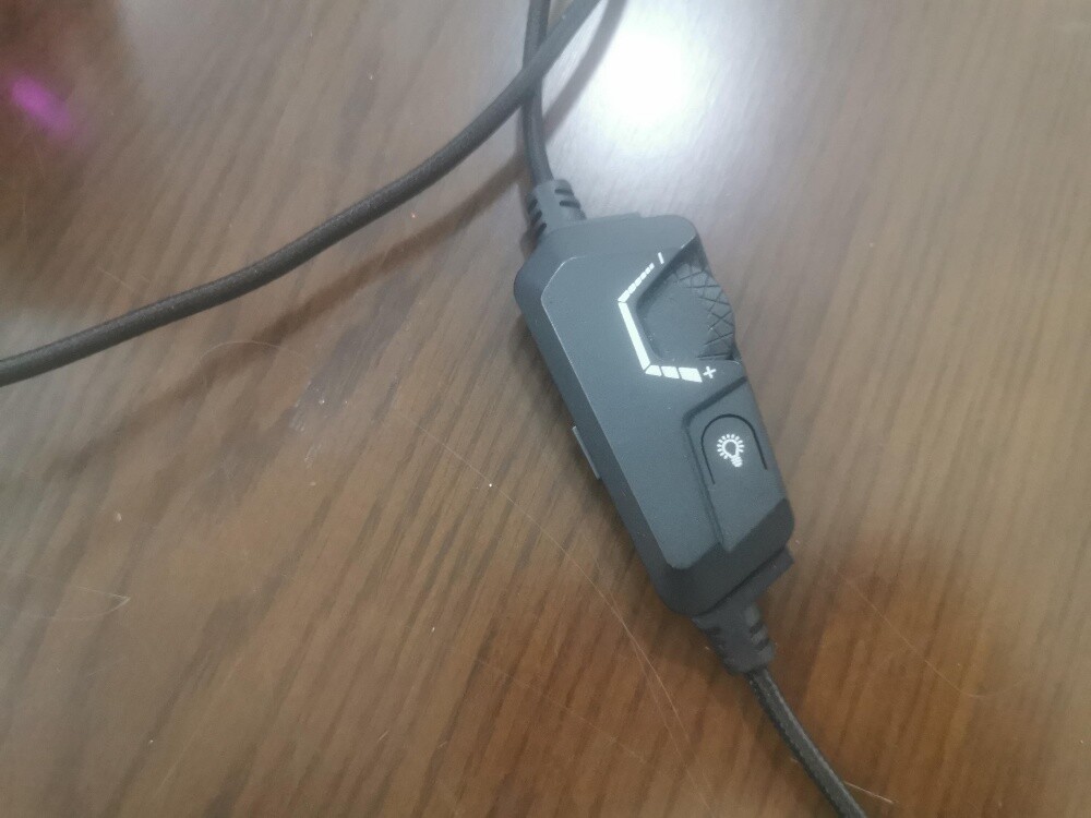 PC LED HEADPHONES - 4