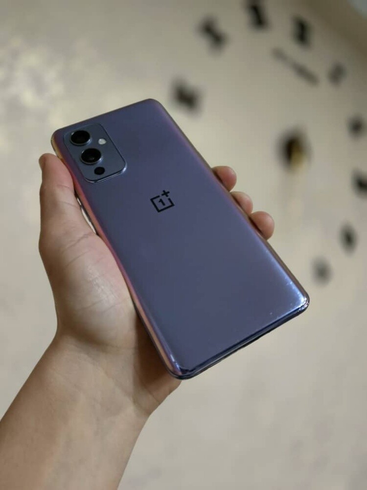 One plus 5g - 1