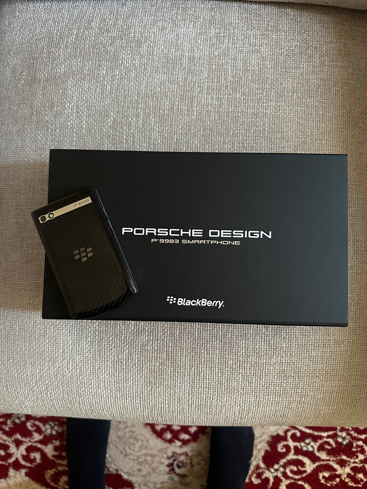 Blackberry P9983 Porsche Design - 2