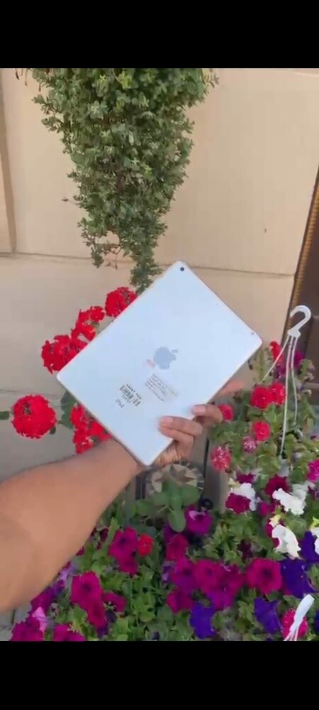 Apple ipad original GoodCondition - 1