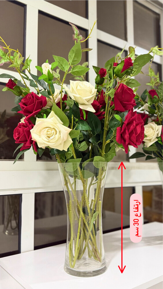 2 glass flower vases for sale - 2